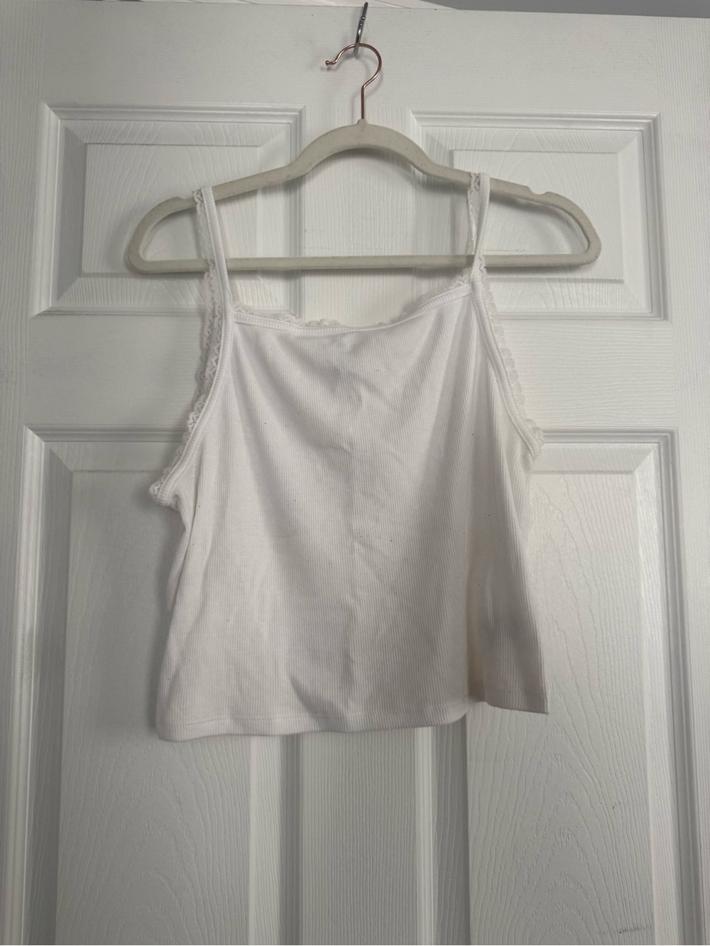 American Eagle Women’s White Lace-Trim Ribbed Cami Tank Top